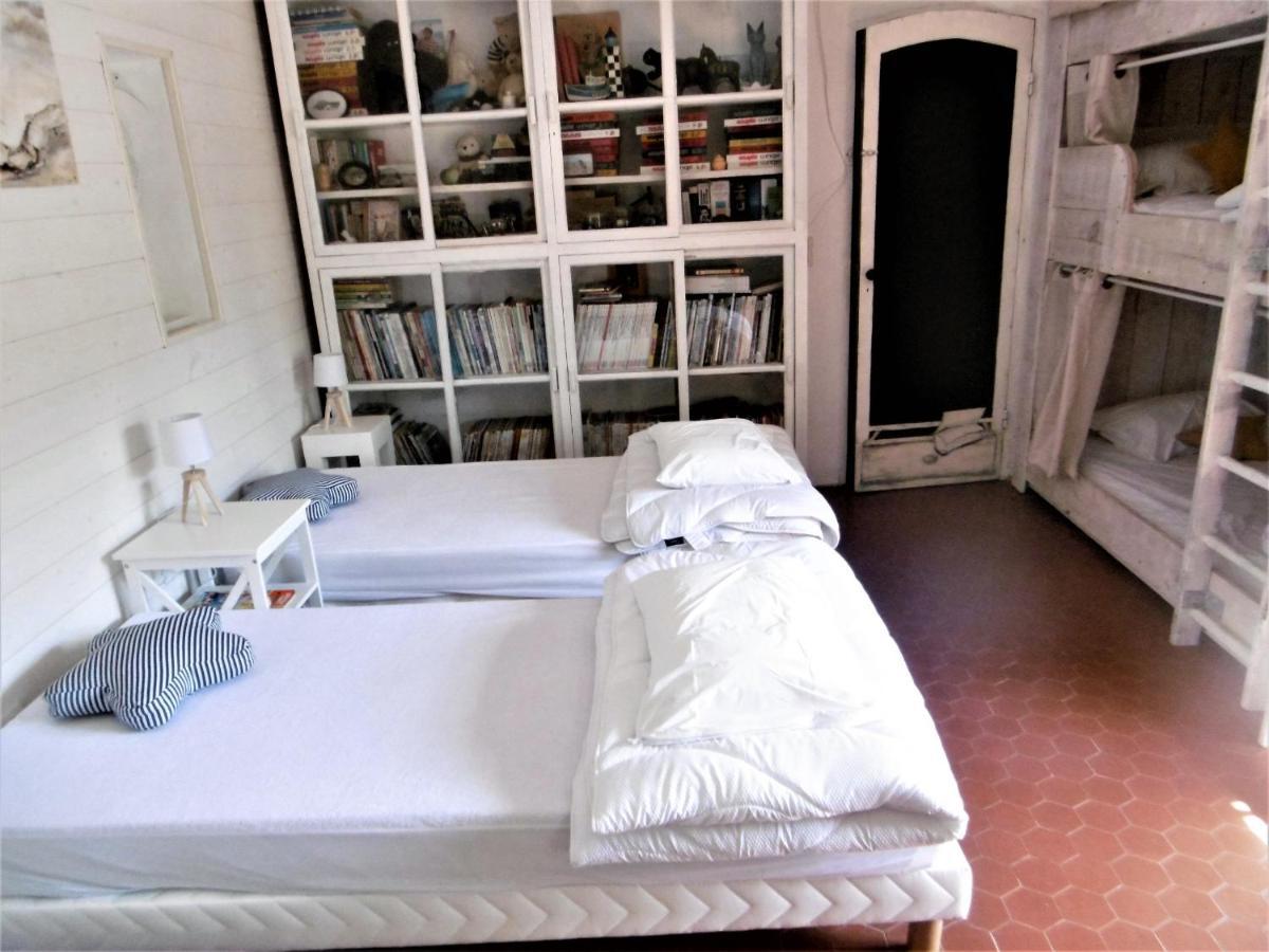 Le Chai Maison De Charme Pour Tribu Joyeuse Le Château-dʼOléron Εξωτερικό φωτογραφία